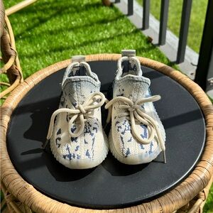 PatPat Breathable Mesh Sports Sneakers